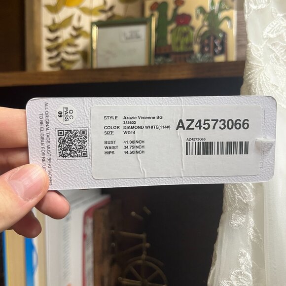 Azazie Vivienne - Picture 3 of 6